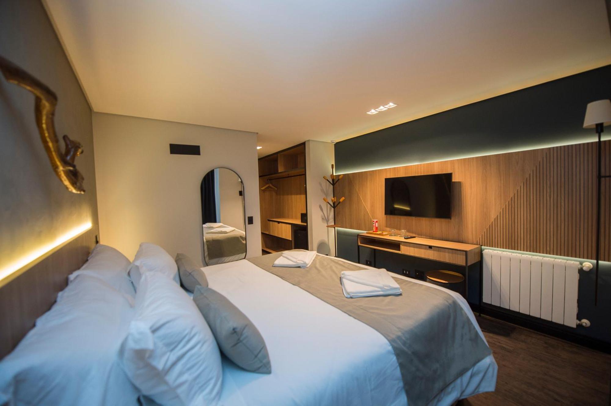 Pinot Hotel Campos do Jordão Екстериор снимка